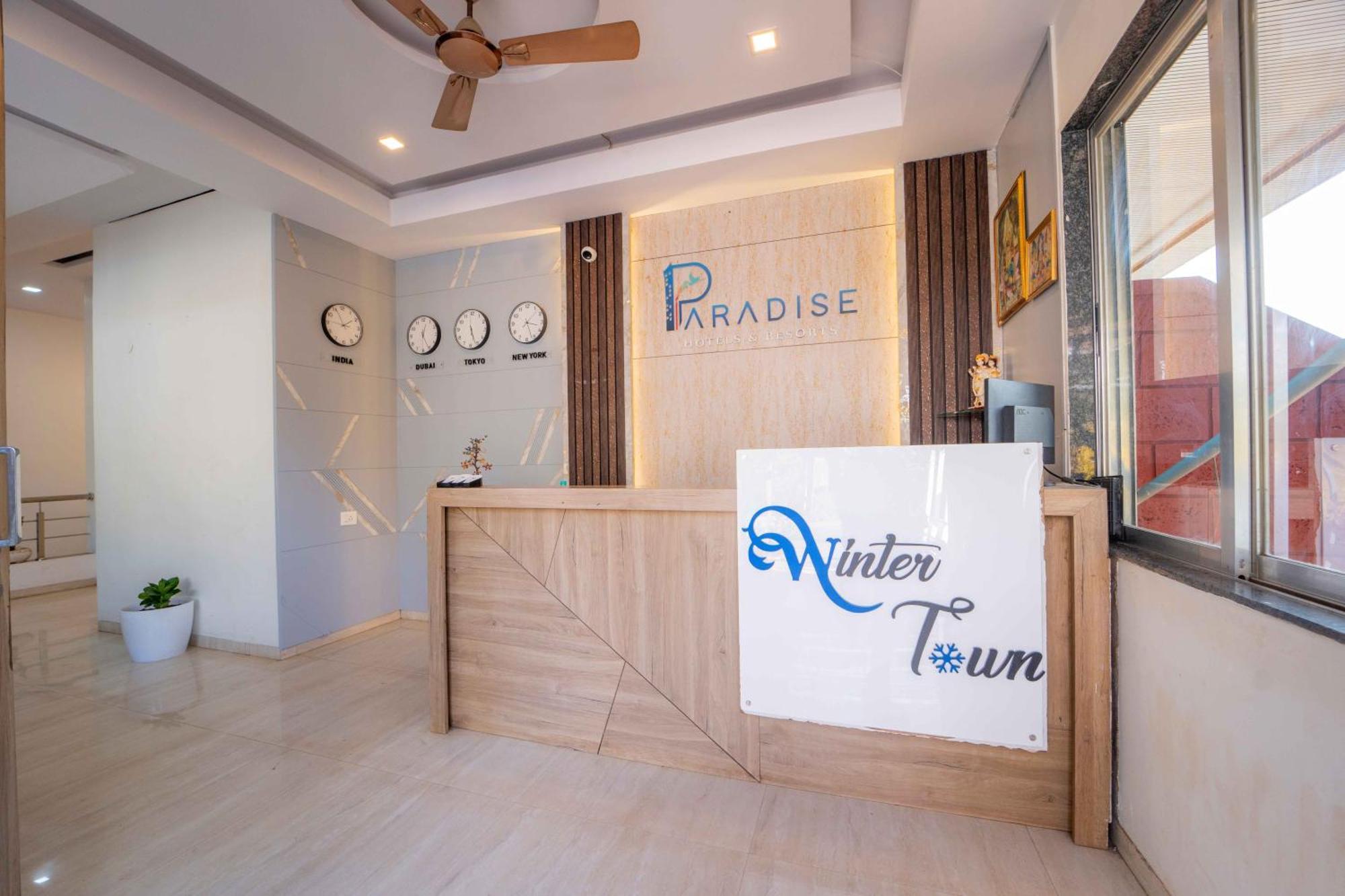 Treebo Winter Town Venna Lake Mahabaleshwar Exterior photo